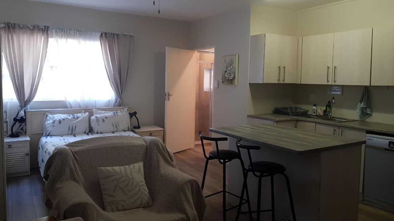 Albatross Beach Guest House خليج جيفري المظهر الخارجي الصورة